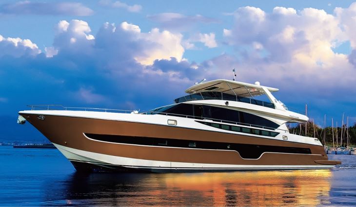 Cruising Power Yachts